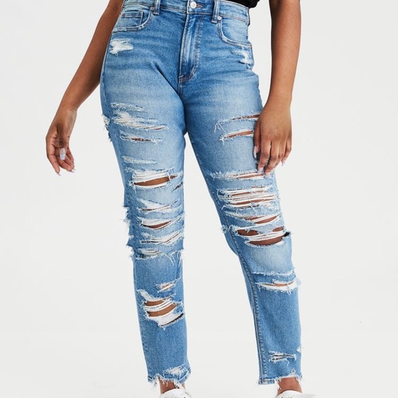 American Eagle Outfitters Denim - AE mom jeans